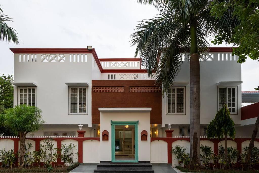 The Mangrove Villa Indore Exterior photo