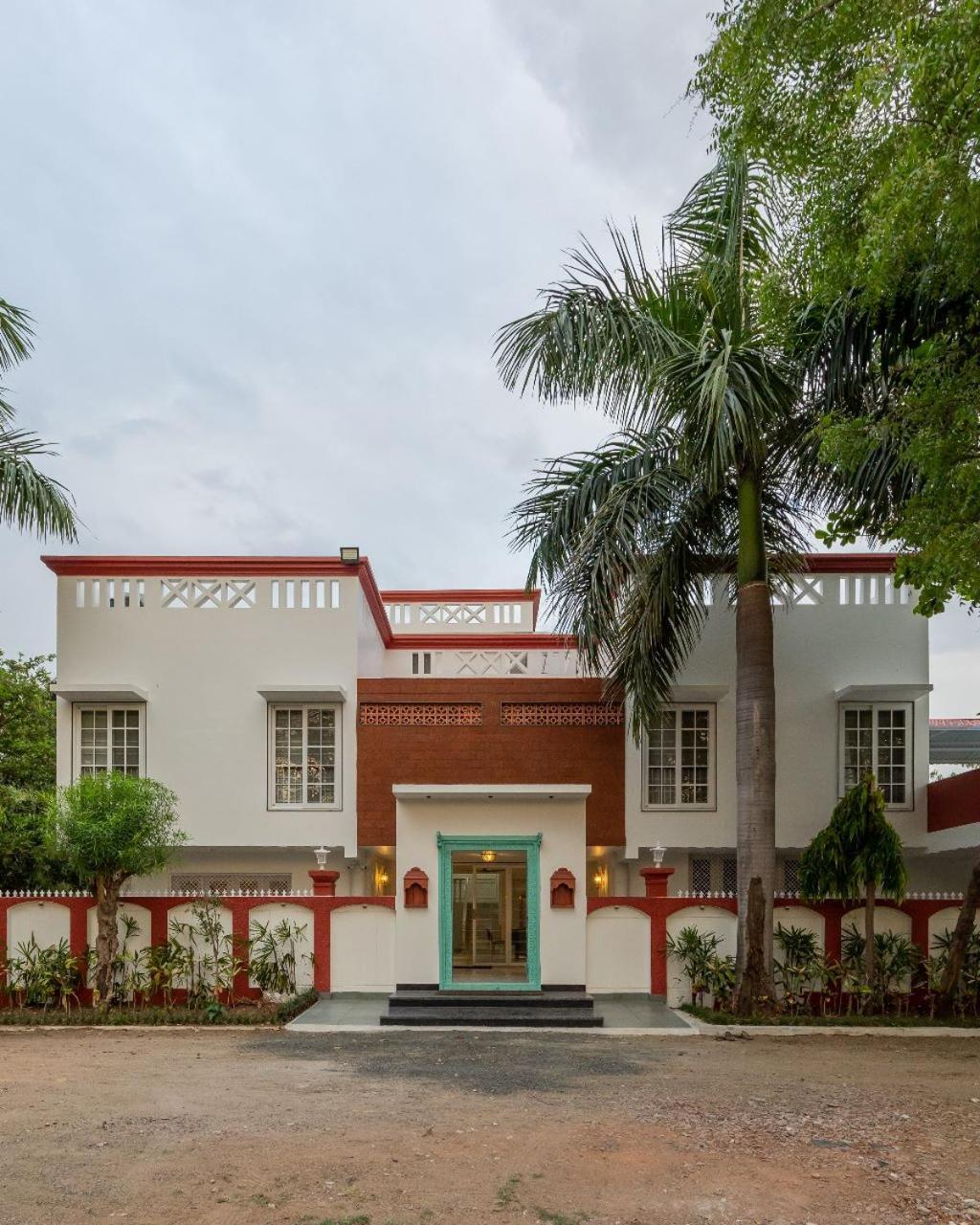 The Mangrove Villa Indore Exterior photo